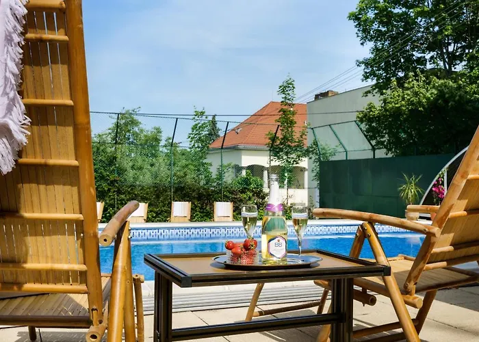 Rege - Wellness House Pensjonat Eger