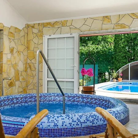 Rege - Wellness House 4*